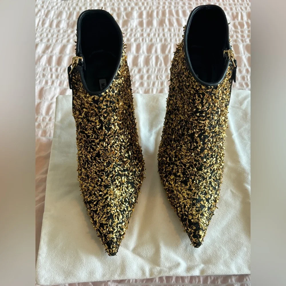 NWT • Manolo Blahnik • Pluta Pointed Toe Bootie • Black and Gold Tinsel • 37 EU - Picture 8 of 10